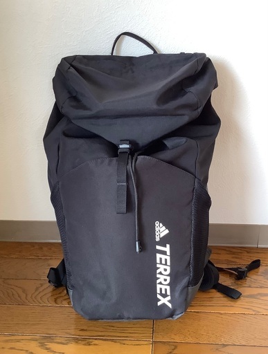 【新品】adidas TERREX アディダス　テレックス　スポーツ　リュックサック　バックパック　黒　ブラック　軽量