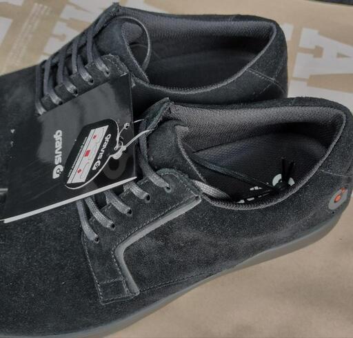 （新品）gravis グラビス　スニーカー