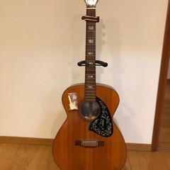 ☆募集中☆PIRLES アコースティックギター 中古  スタンド付き