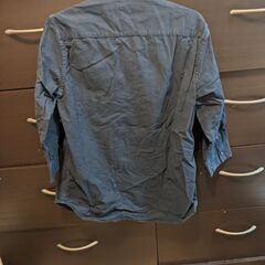 男性用七分丈Lサイズシャツ２の画像