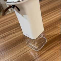 自動ソープディスペンサーの画像