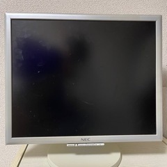 パソコン　モニターの画像