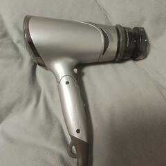 TESCOMヘアードライヤー2,500円→2,000円まで値下げですの画像