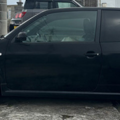 希少車VWルポ GTI 6MT ワケありの画像