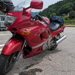 zzr400 ジャンク　フロントフォーク、バッテリーほぼ新品　