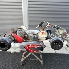 レーシングカート 車体 KT100SD コルセ　SKM エンジン　ブレーキ　作動参考動画あり　奈良県　広陵町　の画像