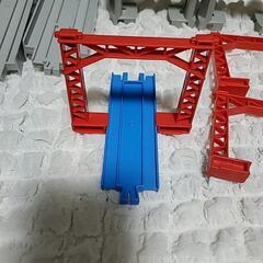 プラレール 架線橋 橋脚 レールの画像