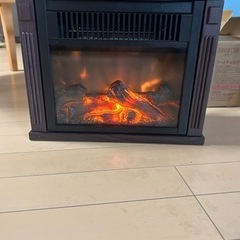 ニトリ暖炉型ファンヒーター おしゃれの画像