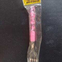 ハローキティとディズニーキャラクターグッズ他の画像