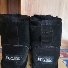 Uggブーツ　黒　23ｃｍの画像