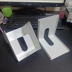 おしゃれなティッシュ入れ①の画像