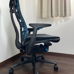 ハーマンミラー X ロジクールG エンボディゲーミングチェア - シアン