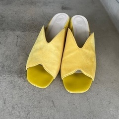 【beams】サンダルの画像