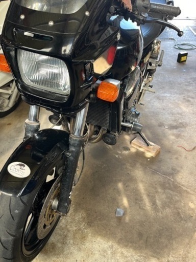 売れました！！カワサキ　ZRX1100 売ります。