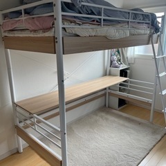寝具　2段ベッド　LUUDO 机とベッドに分けることも可能の画像