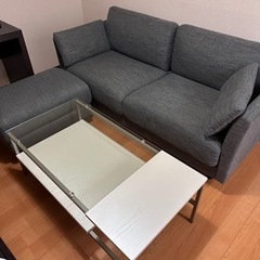 お買い得！3人掛けソファ　センターテーブル　ニトリ