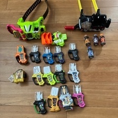 仮面ライダー変身ベルト　エグゼイド　ビルド