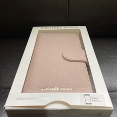 未使用マイケルコースのスマホカバーiPhone7／8用