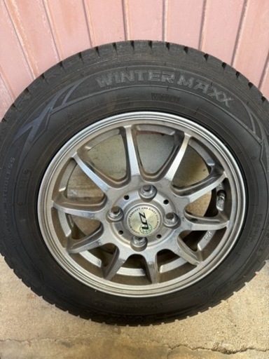 スタッドレスタイヤ　ホイールセット　4本