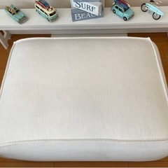 WTW   ZUMA OTTOMAN  CL/WHの画像