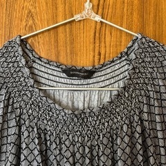 ＊バナナパブリックトップス美品＊の画像