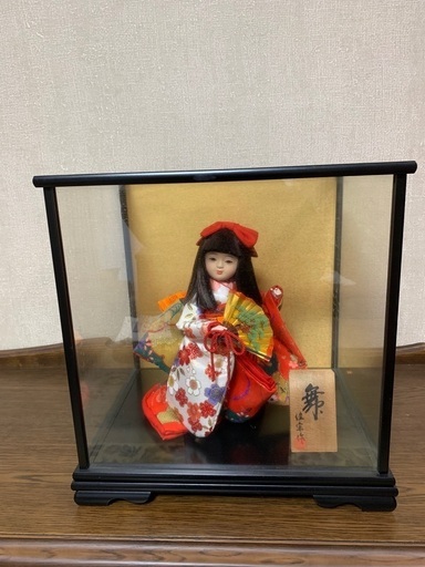 日本人形　女の子　舞