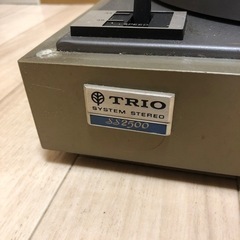 TRIO製のレコードプレーヤーの画像