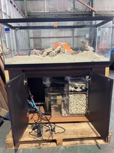 全循環型！120cm 水槽（淡水・海水用）