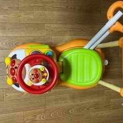 アンパンマンよくばりビジーカーの画像