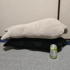 【値下げ中】猫の形のクッション☆グレー&ブラックの画像