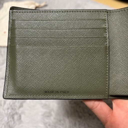 MARNI 折りたたみ財布 4定価75000円⇒20000円