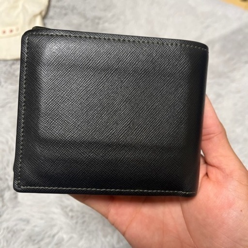 MARNI 折りたたみ財布 4定価75000円⇒20000円