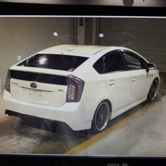 30プリウス前期の後期仕様の画像