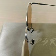 ADSR ブラウン サングラス 丸型レンズの画像