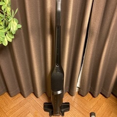 ボッシュ　BOSCH Athlet BCH6AT18JP サイクロン式 充電式 掃除機 ハンディー スティク 吸引力 自立式の画像