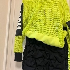 ダウンスカート　adidasの画像