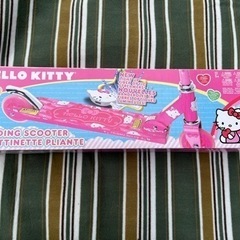 ハローキティー　キックボード