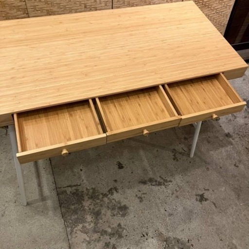 【商談中】デスク　テーブル　机　イケア　IKEA LILLÅSEN リルオーセン　Lillasen 学習机　作業台　コンソールテーブル