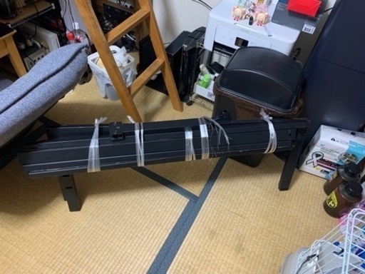 ジヌス ベッドフレーム