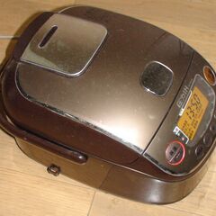 炊飯器★ZOJIRUSHI　NP-RL05★3合炊き★圧力IH式...