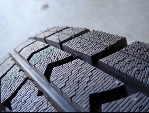 夏にも使える　【195/65R16】60系 現行プリウスに ダンロップ 中古スタッドレスアルミセット ●16×6.5J 114.3/5H ET38●