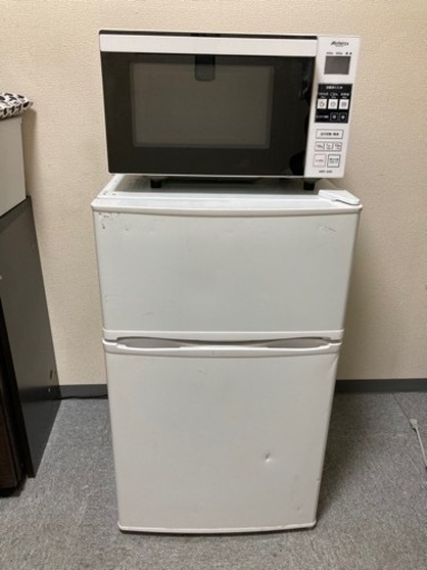 【お引取り先決まりました。】①90リットル冷凍冷蔵庫②電子レンジ ※1/4の午後〜1/5でのお引き取りお願いします。