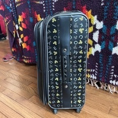 ミッキー　スーツケースの画像