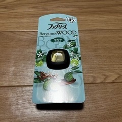 ファブリーズ　ベルガモットウッドの画像