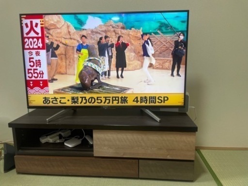 Sony 4kテレビ2018年製49インチ 少し不具合あり　テレビ台も出品できます