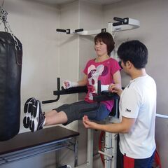 キックボクシングと筋トレでダイエットパーソナルトレーニングの画像