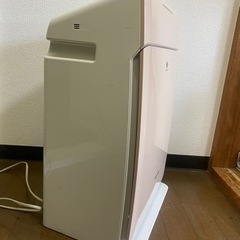 Panasonic nanoe 加湿空気清浄機 F-VXF45 分解清掃済みの画像