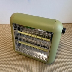 ±0  プラマイゼロ　遠赤外線電気ストーブの画像