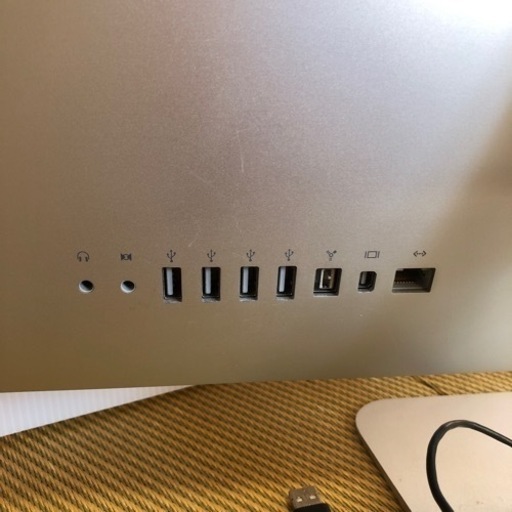 Apple iMac 21.5インチ 2010年型