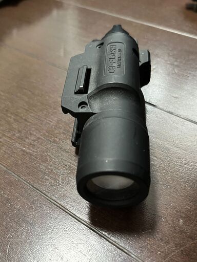 美品 マルイ電動ガン『M4CQBタンカラーモデル』ライトプロ 10禁 NCNR 美品 マルイ電動ガン『M4CQBタンカラーモデル』ライトプロ 10禁